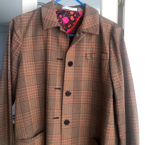 Liz Claiborne Jackets & Blazers - Liz Claiborne Size Small long jacket. Perfect for spring and fall.